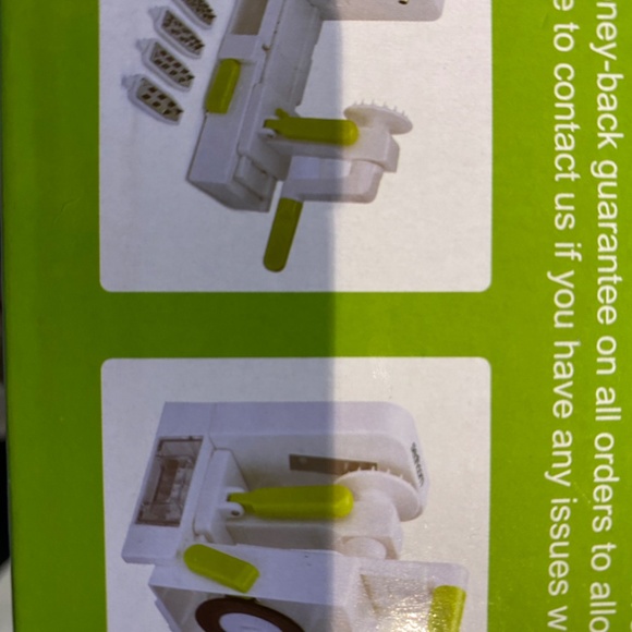 Vegetable soiralizer - Picture 3 of 4